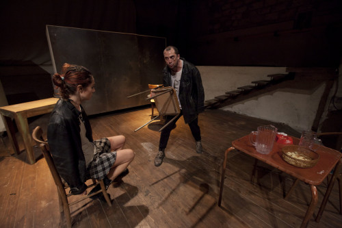 Laura Anzani e Leonardo Sbragia in "Danny e il profondo blu", di John Patrick Shanley, nella scorsa stagione al Teatro Garibaldi di Palermo. Foto di Gabriele Lentini