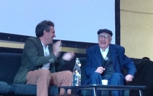 Antonio Manzini con Andrea Camilleri a "Una Marina di Libri" a Palermo, 2015. Foto di Gabriele Bonafede