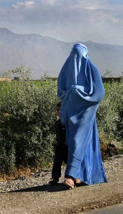 Donna con Burqa in Afghanistan