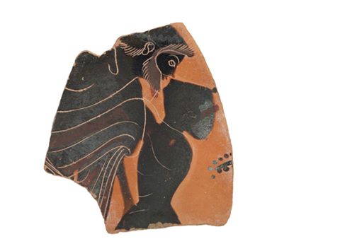 Il "Bacio lungo 2.500 anni" nel frammento di vaso greco
