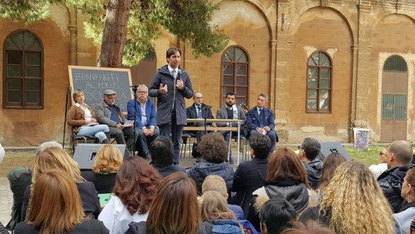 Fabrizio Ferrandelli a villa Filippina a Palermo