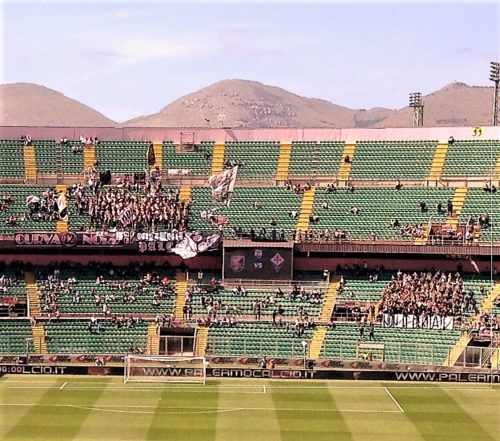 Stadio quasi vuoto e contestazioni in Palermo-Fiorentina la scorsa stagione