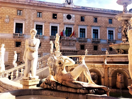 Piazza Pretoria Municipio e Fontane foto di Gabriele Bonafede M