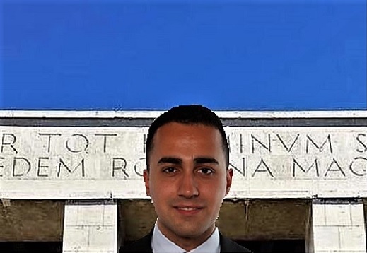 Di Maio Laureato 2 collage M 3