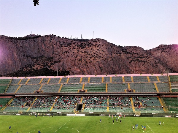 Palermo VF 5 0 istadio e Monte Pellegrino M