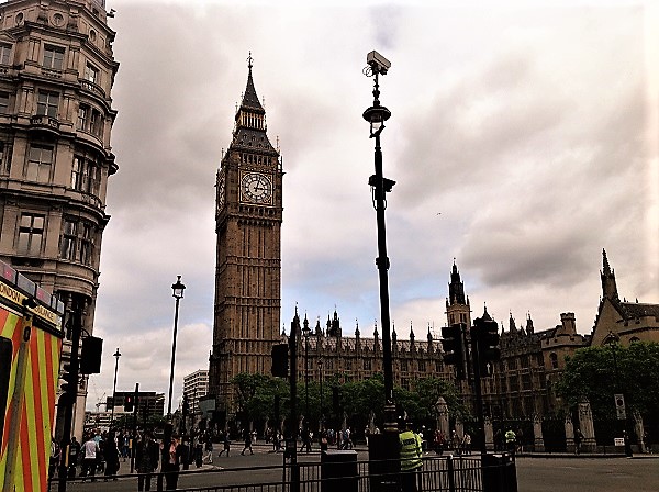 Il superfluo imnbroglio della Brexit foto di Gabriele Bonafede M2