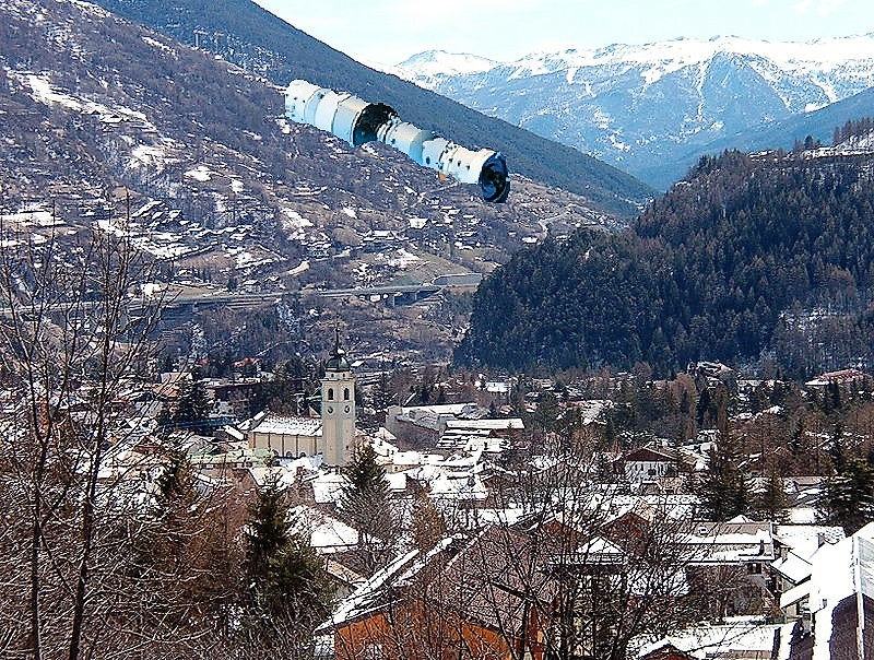 Bardonecchia con Stazione Spaziale cinese T