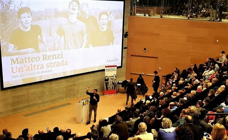 Renzi al Lingotto 22 febbraio 2019 zoom T