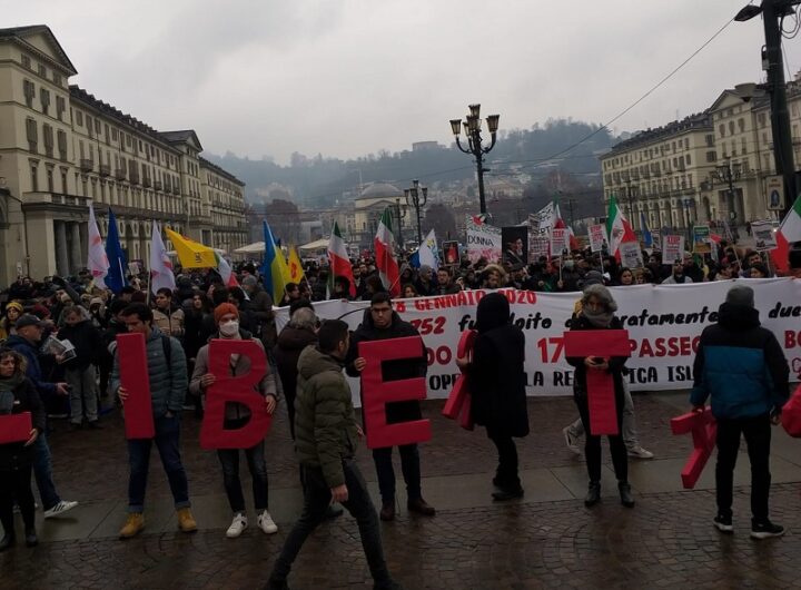 Manifestazione ucraini e iraniani Torino 8 gennaio 2023 M